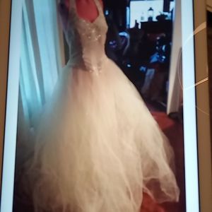 Wedding Gown/Ivory